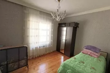 Satılır Həyət Evi Biləcəridə