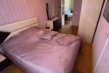 Satılır Köhnə Tikili Yasamalda