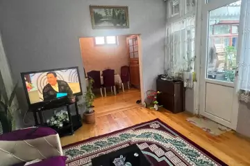 Satılır Həyət Evi Bakıda