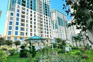 Satılır Yeni Tikili Heydər əliyev Mərkəzində