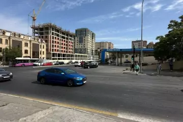 Satılır Köhnə Tikili Yasamalda