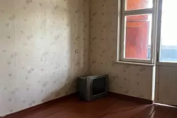 Satılır Köhnə Tikili Biləcəridə