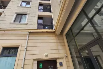 Satılır Yeni Tikili Nərimanov Parkı