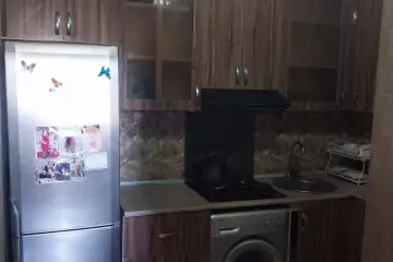 Aylıq Kirayə Yeni Tikili Elmler Akademiyasıda