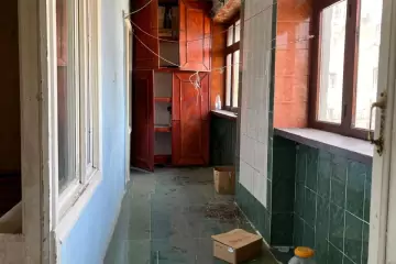 Satılır Köhnə Tikili Biləcəridə