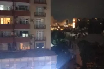 Satılır Yeni Tikili Heydər əliyev Mərkəzində