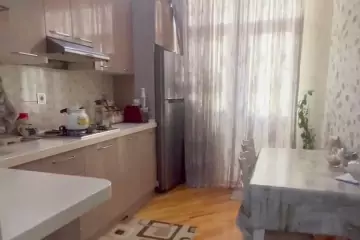 Satılır Yeni Tikili Masazırda