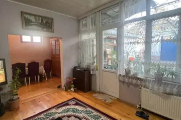 Satılır Həyət Evi Bakıda