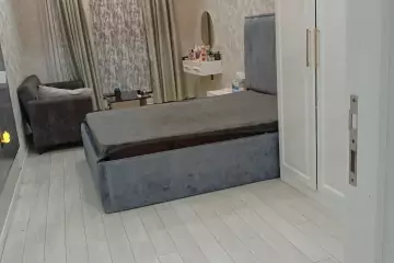 Satılır Yeni Tikili Heydər əliyev Mərkəzində
