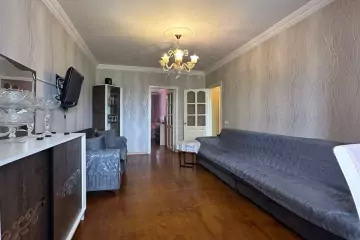 Satılır Köhnə Tikili Yasamalda