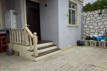 Satılır Həyət Evi Biləcəridə