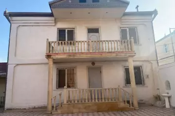 Satılır Həyət Evi Qaraçuxurda