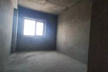 Satılır Yeni Tikili Ağ şəhər Kompleksində