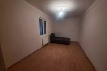 Satılır Həyət Evi Qaraçuxurda