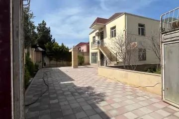 Satılır Həyət Evi Ramanada
