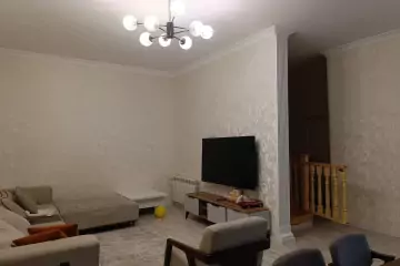 Satılır Həyət Evi Biləcəridə