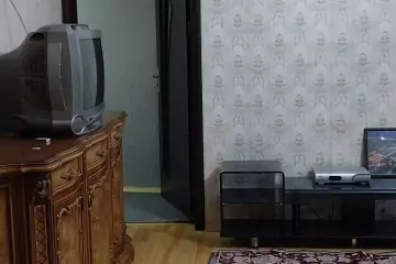 Aylıq Kirayə Həyət Evi Hacı Zeynalabdin Qəsəbəsində