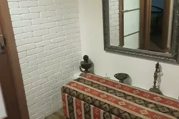 Satılır Köhnə Tikili Badamdarda