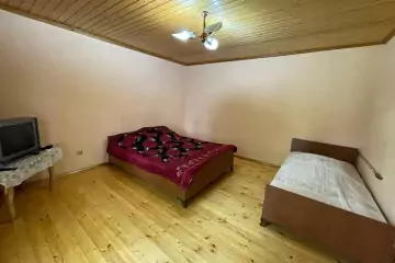 Günlük Kirayə Həyət Evi Vəndam Qəsəbəsində