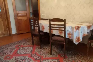 Aylıq Kirayə Köhnə Tikili Köhnə Qatırməmməd Tərəfdə
