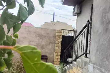 Satılır Həyət Evi Biləcəridə