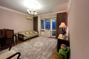 Satılır Köhnə Tikili Yasamalda