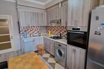 Satılır Yeni Tikili Masazırda