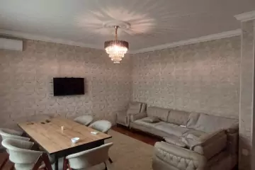 Satılır Həyət Evi Biləcəridə