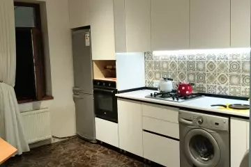 Günlük Kirayə Bağ Evi Xızı Rayonunda