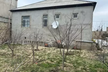 Satılır Həyət Evi Buzovnada