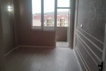 Satılır Yeni Tikili Masazırda