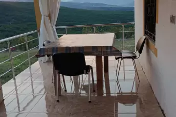 Günlük Kirayə Bağ Evi Xızı Rayonunda