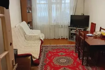 Satılır Köhnə Tikili Biləcəridə