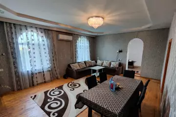 Satılır Həyət Evi Masazırda
