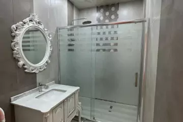 Satılır Yeni Tikili 7-ci Mikrorayonda