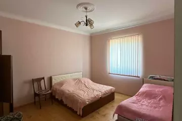 Satılır Həyət Evi Buzovnada