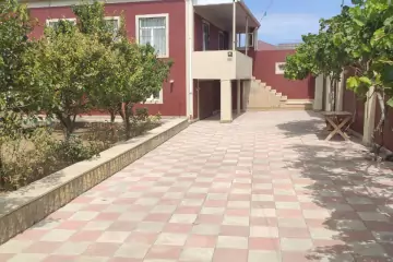 Satılır Həyət Evi Buzovnada