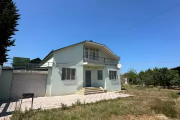 Satılır Həyət Evi Buzovnada