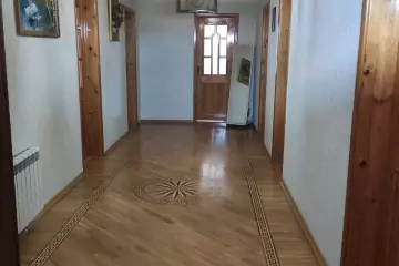 Satılır Həyət Evi Buzovnada