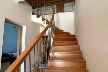Satılır Həyət Evi Buzovnada
