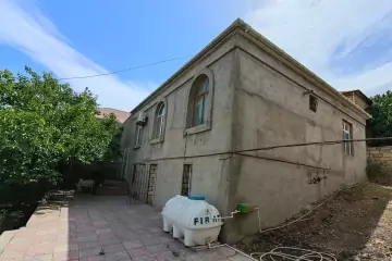 Satılır Həyət Evi Masazırda