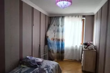 Satılır Köhnə Tikili İzmir Parkı