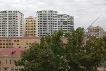 Aylıq Kirayə Köhnə Tikili Həsən əliyev (keçmiş İnqilab)da