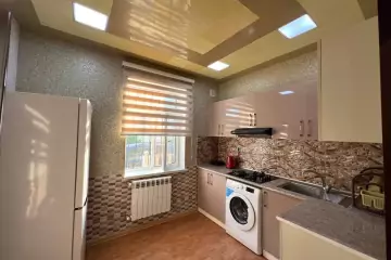 Satılır Həyət Evi Qalada
