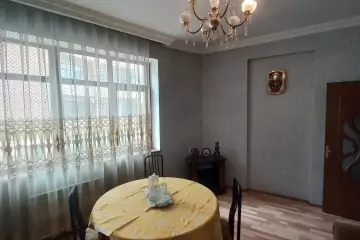 Aylıq Kirayə Yeni Tikili Elmler Akademiyasıda