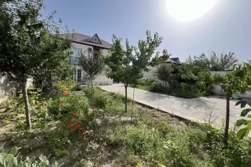 Satılır Həyət Evi Buzovnada