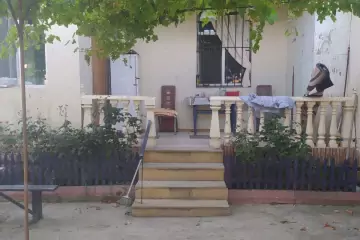 Satılır Həyət Evi Fatmayıda