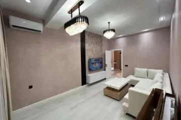 Aylıq Kirayə Yeni Tikili şərq Bazarında
