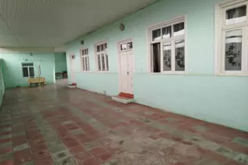 Satılır Həyət Evi Vağzalda