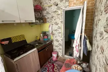 Satılır Həyət Evi Zabrat Qəsəbəsida